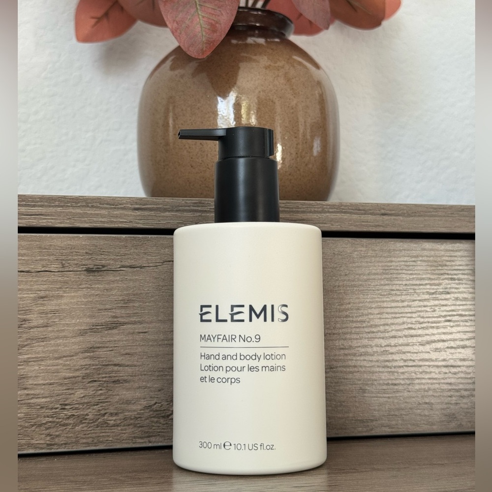 Elemis Mayfair No. 9 Hand And Body LOTION 10.1 Oz 300 mL Full Size NEW no box